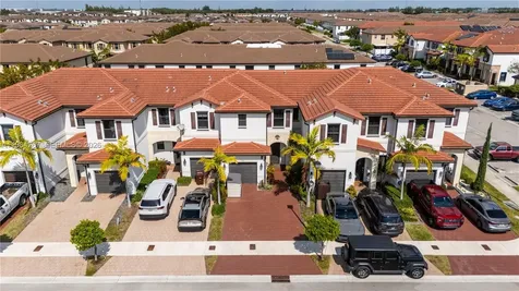 3419 W 105th Place Hialeah FL 33018