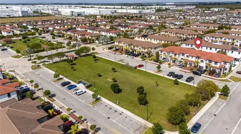 3419 W 105th Place Hialeah FL 33018