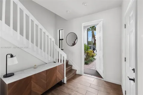 3419 W 105th Place Hialeah FL 33018