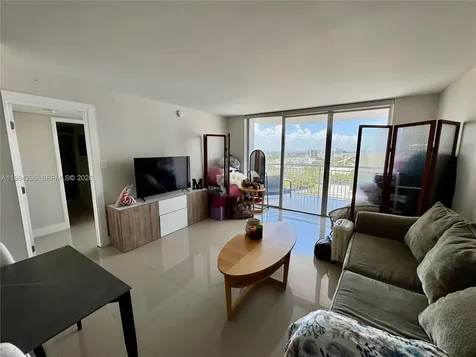 18011 Biscayne Boulevard Aventura FL 33160