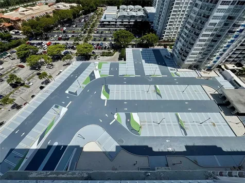 18011 Biscayne Boulevard Aventura FL 33160