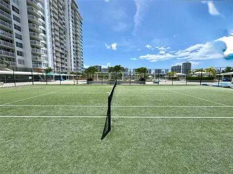 18011 Biscayne Boulevard Aventura FL 33160