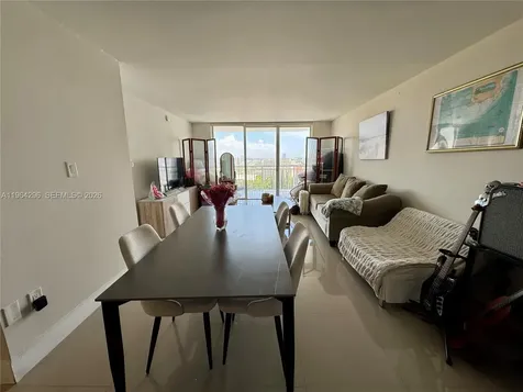 18011 Biscayne Boulevard Aventura FL 33160