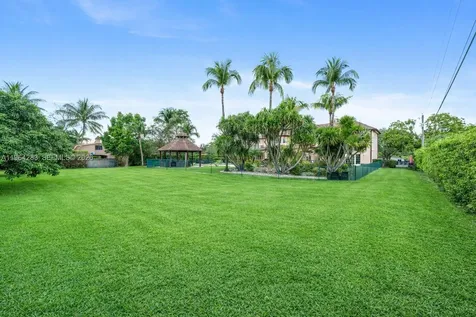 12270 SW 45th Street Miami FL 33175