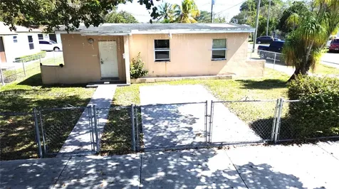 17645 SW 104th Avenue Miami FL 33157