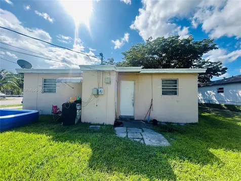 17645 SW 104th Avenue Miami FL 33157