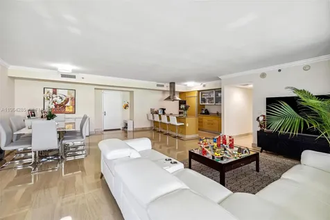1800 S Ocean Drive Hallandale Beach FL 33009