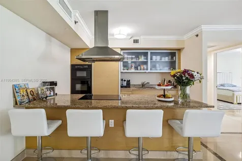 1800 S Ocean Drive Hallandale Beach FL 33009