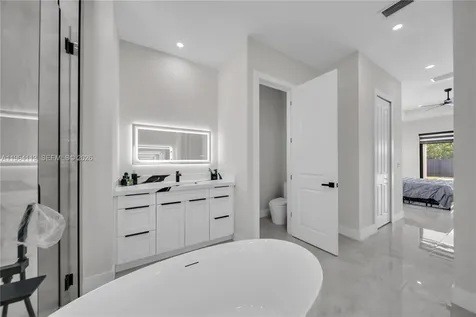302 N El Dorado Boulevard Cape Coral FL 33993