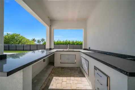 302 N El Dorado Boulevard Cape Coral FL 33993