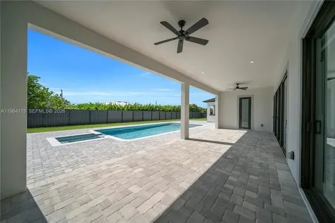 302 N El Dorado Boulevard Cape Coral FL 33993