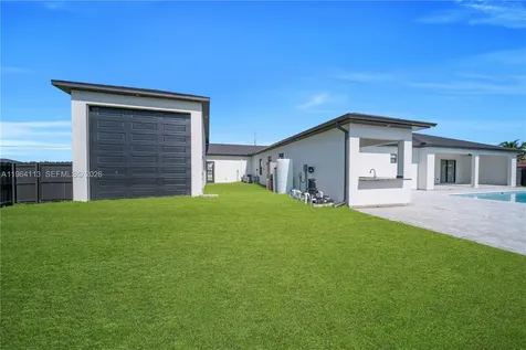 302 N El Dorado Boulevard Cape Coral FL 33993