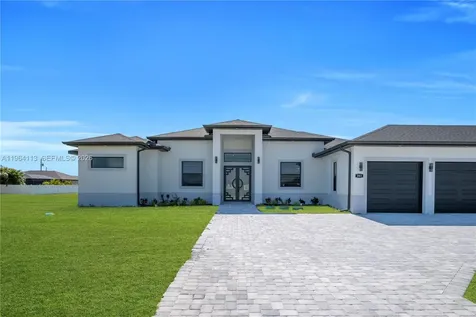 302 N El Dorado Boulevard Cape Coral FL 33993
