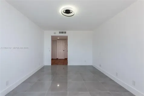 3180 S Ocean Drive Hallandale Beach FL 33009