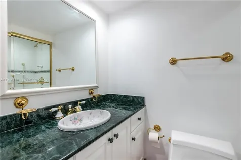 3180 S Ocean Drive Hallandale Beach FL 33009