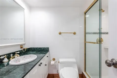 3180 S Ocean Drive Hallandale Beach FL 33009