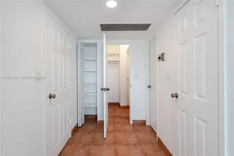 3180 S Ocean Drive Hallandale Beach FL 33009