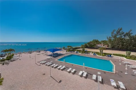 3180 S Ocean Drive Hallandale Beach FL 33009