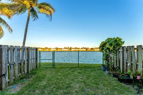 17501 SW 140th Court Miami FL 33177