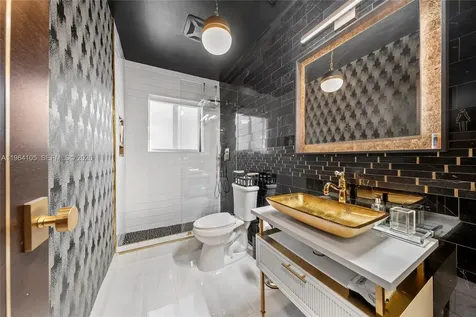 8030 Noremac Avenue Miami Beach FL 33141