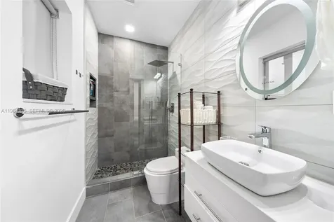 8030 Noremac Avenue Miami Beach FL 33141