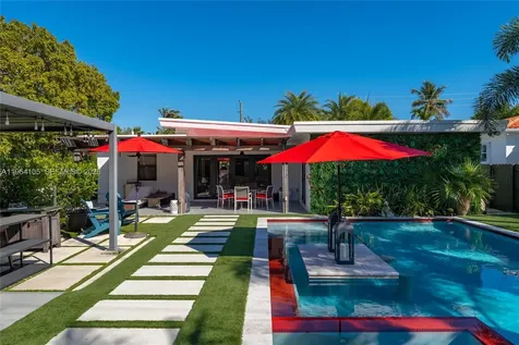8030 Noremac Avenue Miami Beach FL 33141