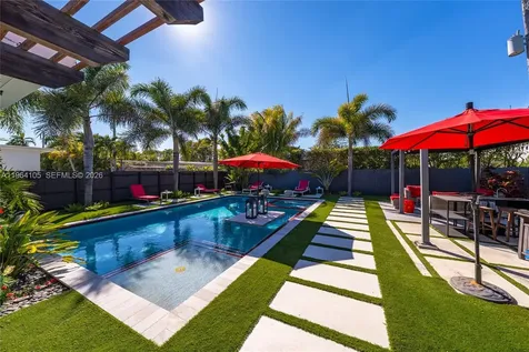 8030 Noremac Avenue Miami Beach FL 33141