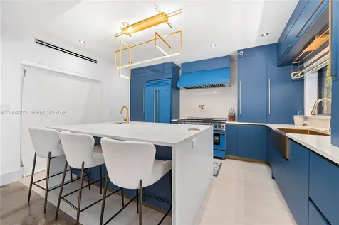 8030 Noremac Avenue Miami Beach FL 33141