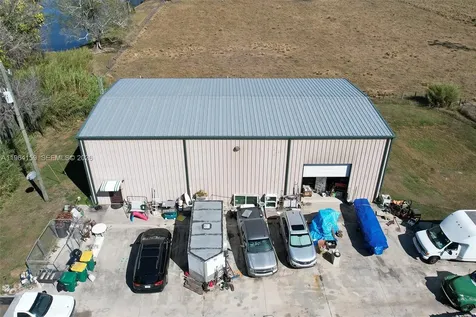 5271 Us Highway 441 SE Okeechobee FL 34974