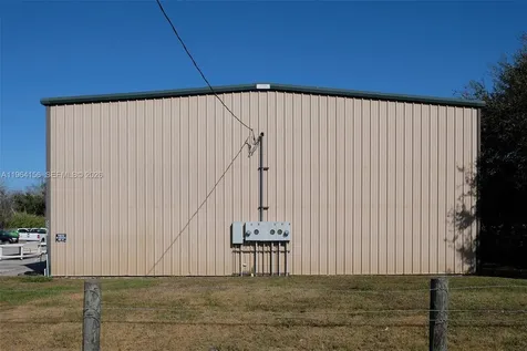 5271 Us Highway 441 SE Okeechobee FL 34974
