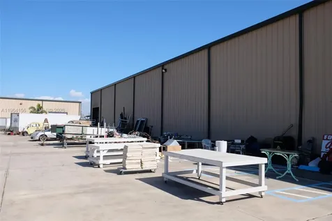 5271 Us Highway 441 SE Okeechobee FL 34974