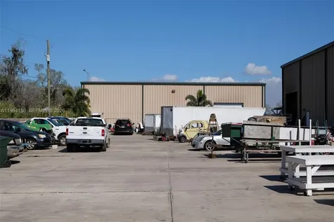 5271 Us Highway 441 SE Okeechobee FL 34974