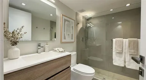 170 Ocean Lane Drive Key Biscayne FL 33149