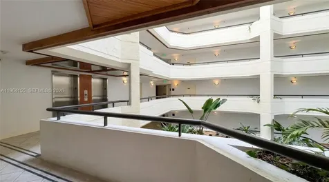 170 Ocean Lane Drive Key Biscayne FL 33149