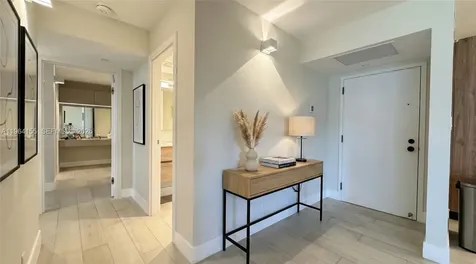 170 Ocean Lane Drive Key Biscayne FL 33149