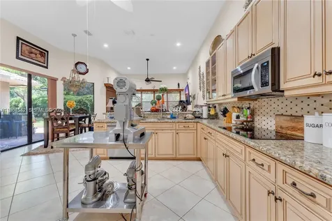 7651 Via Grande Boynton Beach FL 33437