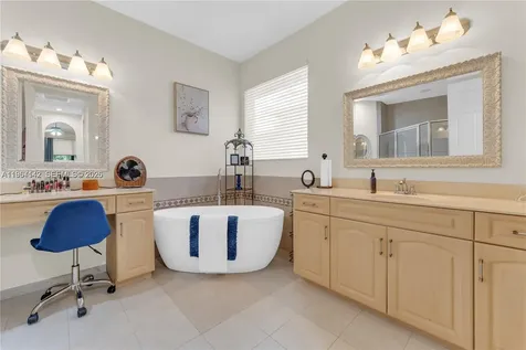 7651 Via Grande Boynton Beach FL 33437