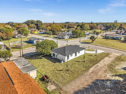 803 N 20th Street Fort Pierce FL 34950