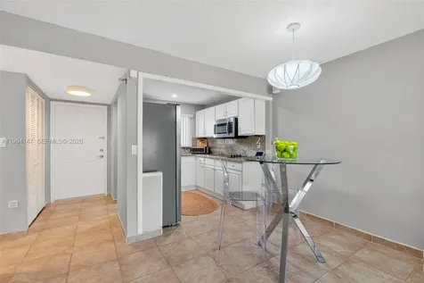 8040 N Sunrise Lakes Drive Sunrise FL 33322