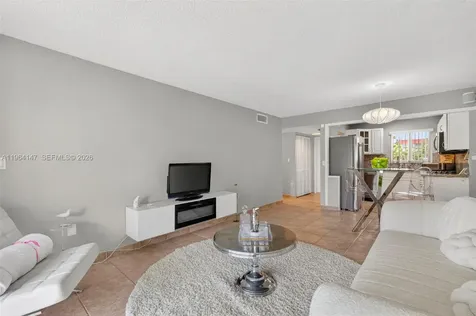 8040 N Sunrise Lakes Drive Sunrise FL 33322