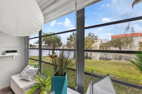 8040 N Sunrise Lakes Drive Sunrise FL 33322