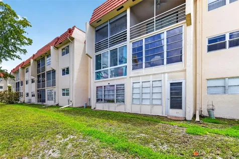 8040 N Sunrise Lakes Drive Sunrise FL 33322