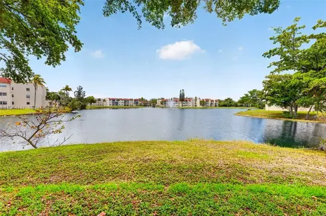 8040 N Sunrise Lakes Drive Sunrise FL 33322