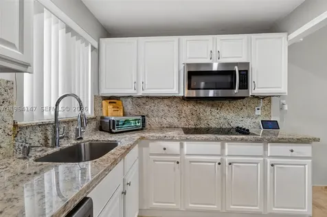 8040 N Sunrise Lakes Drive Sunrise FL 33322
