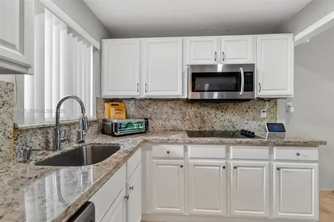 8040 N Sunrise Lakes Drive Sunrise FL 33322