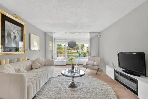 8040 N Sunrise Lakes Drive Sunrise FL 33322