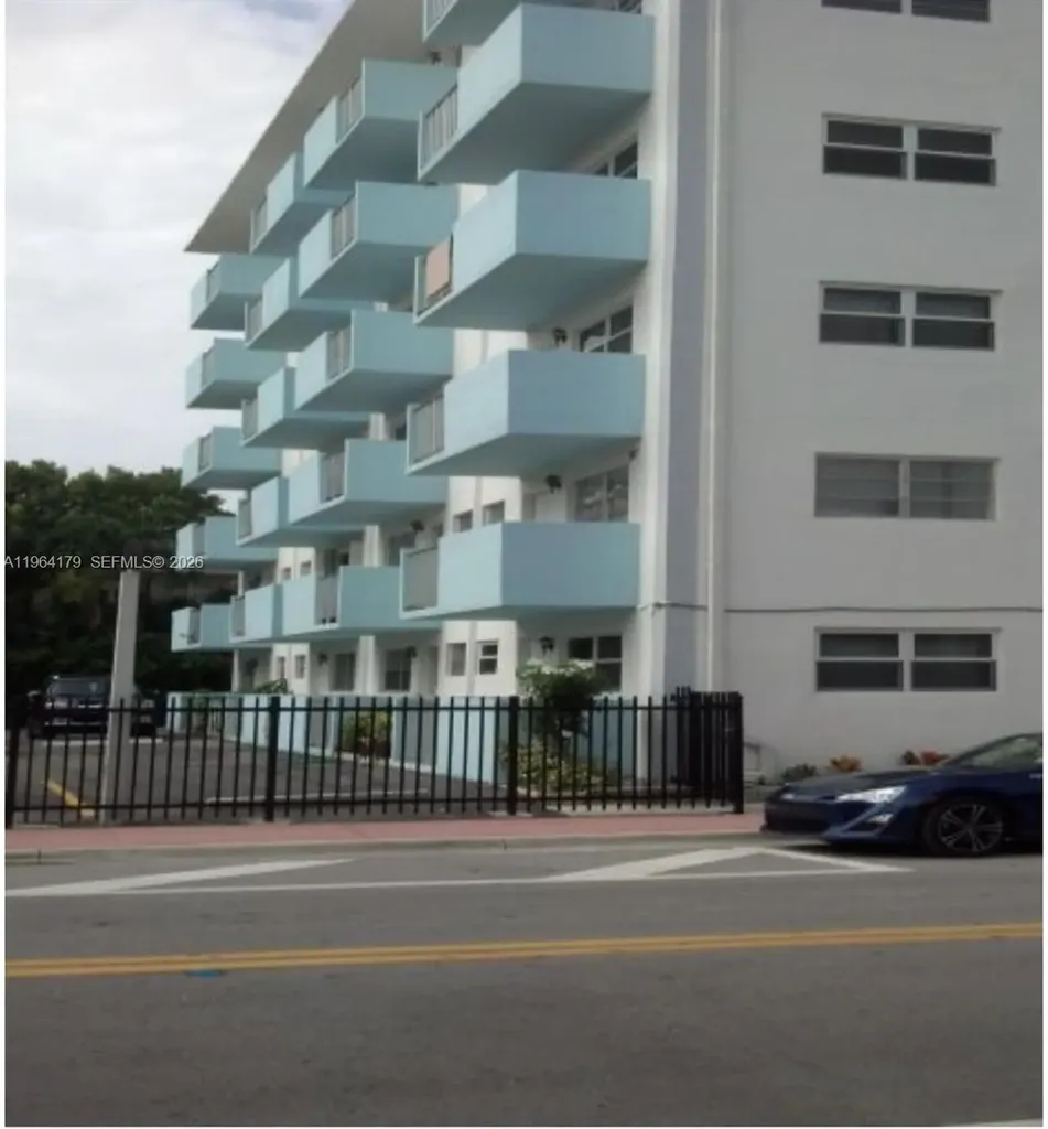 801 Meridian Avenue Miami Beach FL 33139