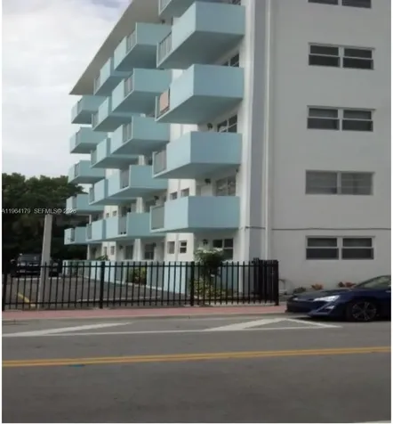 801 Meridian Avenue Miami Beach FL 33139