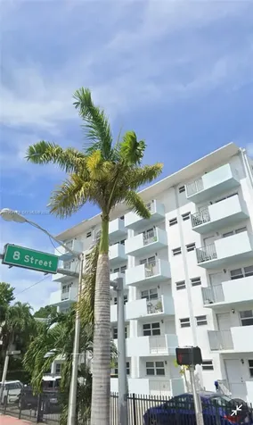 801 Meridian Avenue Miami Beach FL 33139