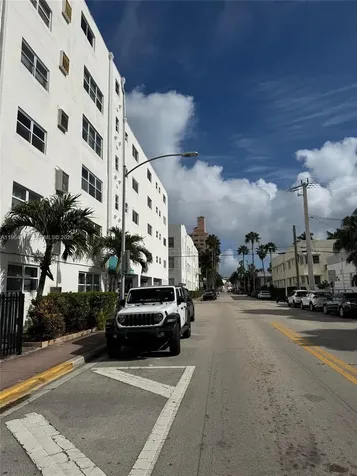 801 Meridian Avenue Miami Beach FL 33139